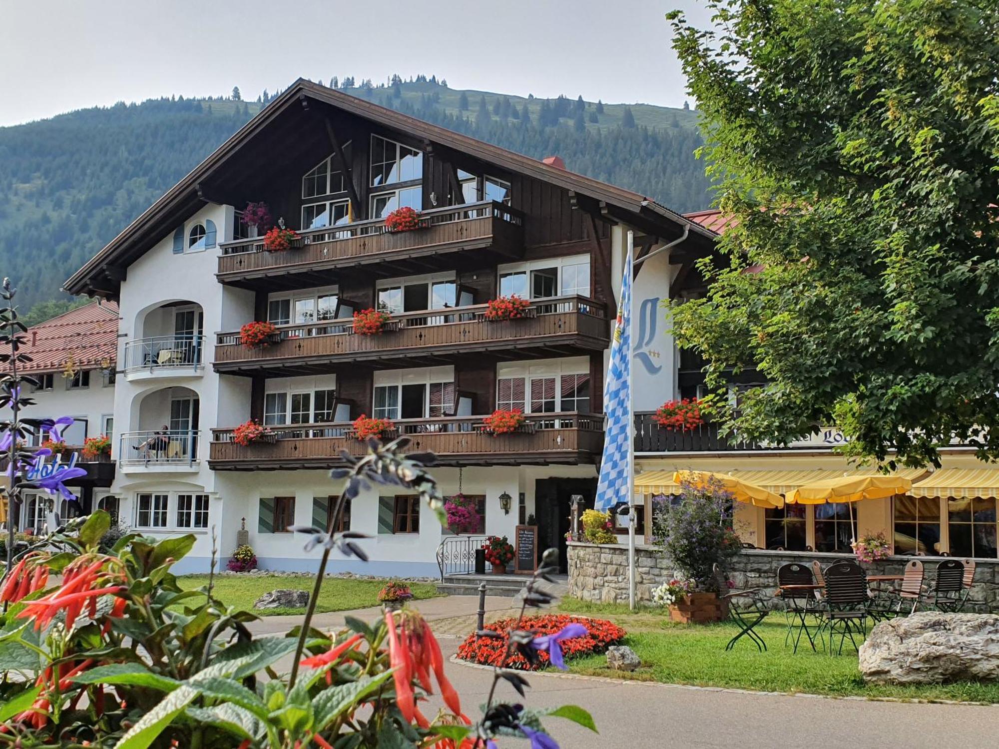 Hotel Alpengasthof Lowen Bad Hindelang Exterior photo